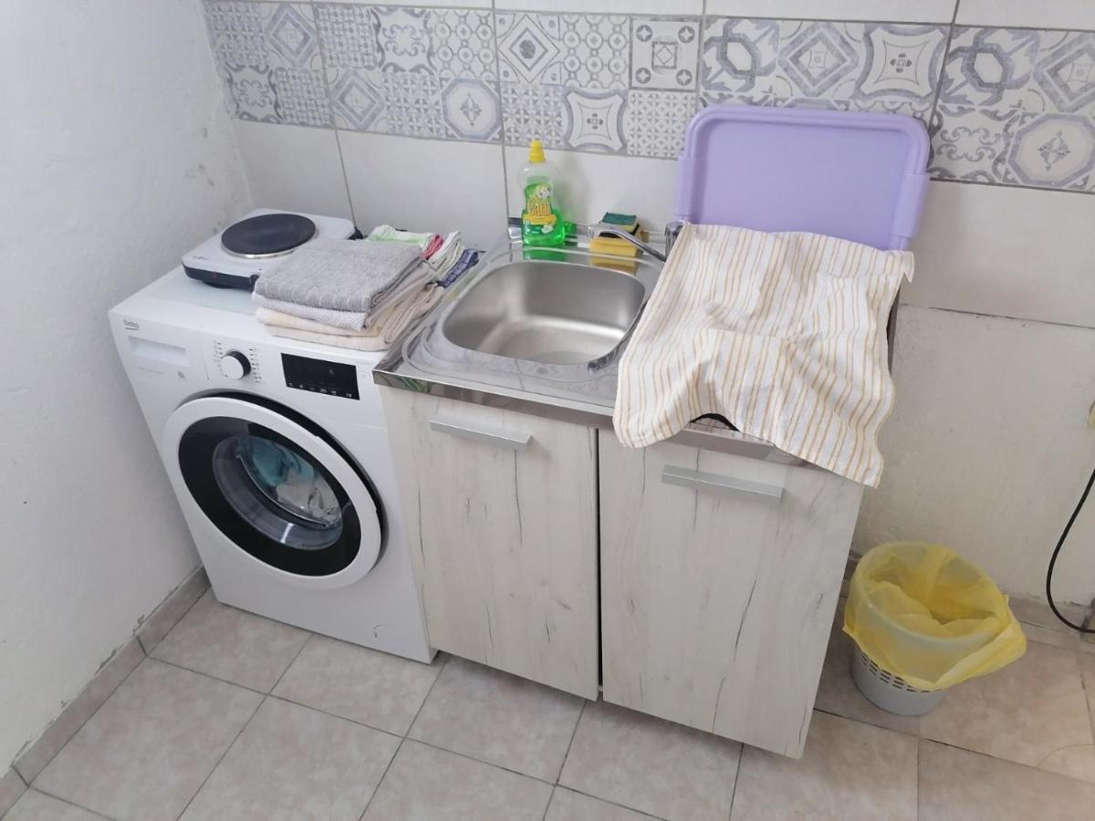 Apartman Milica Golubic  Bagian luar foto